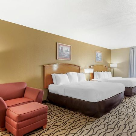 Comfort Inn & Suites Chesapeake - Portsmouth Extérieur photo