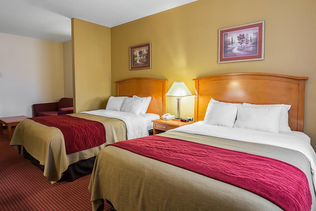 Comfort Inn & Suites Chesapeake - Portsmouth Extérieur photo