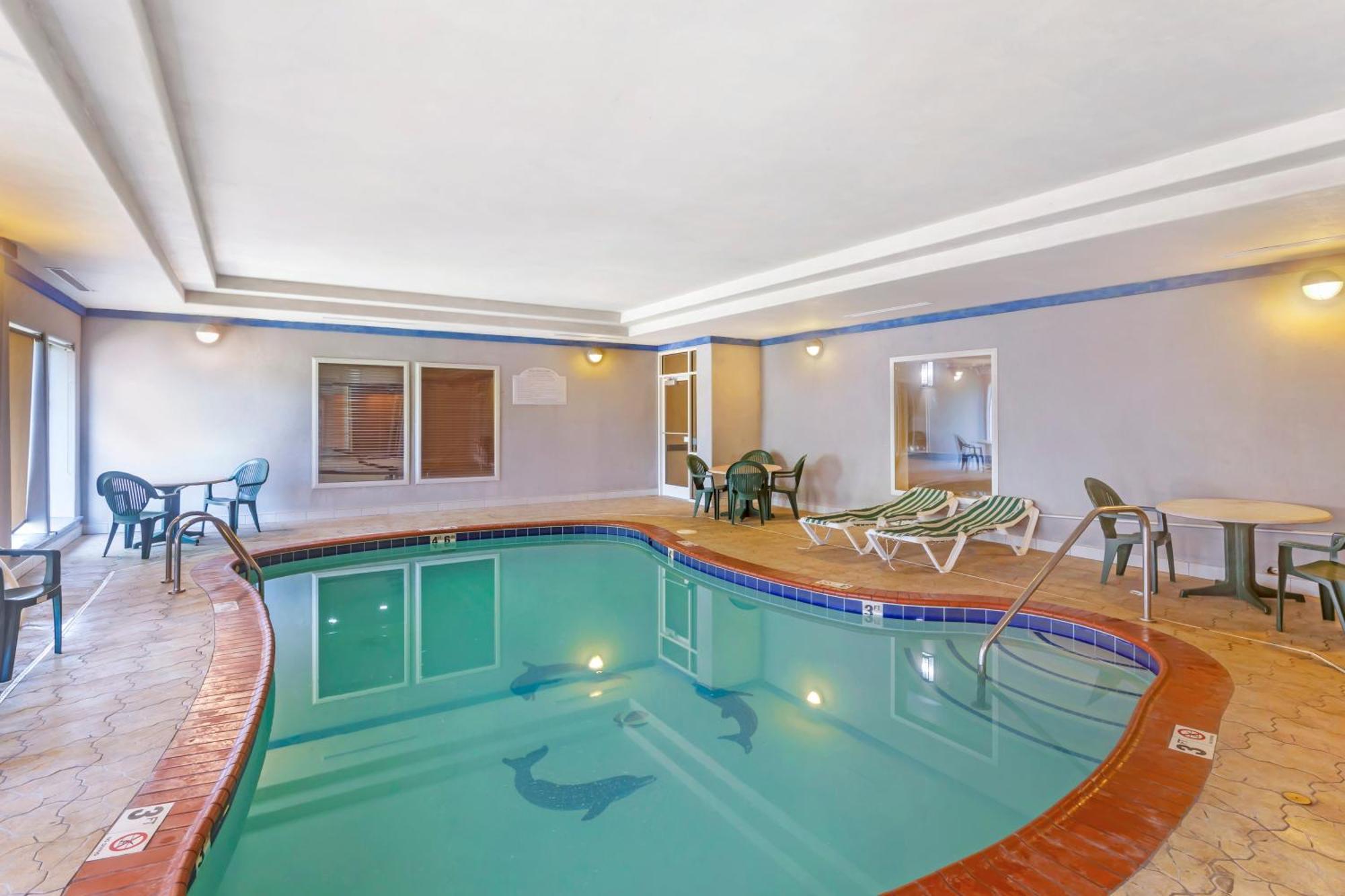 Comfort Inn & Suites Chesapeake - Portsmouth Extérieur photo