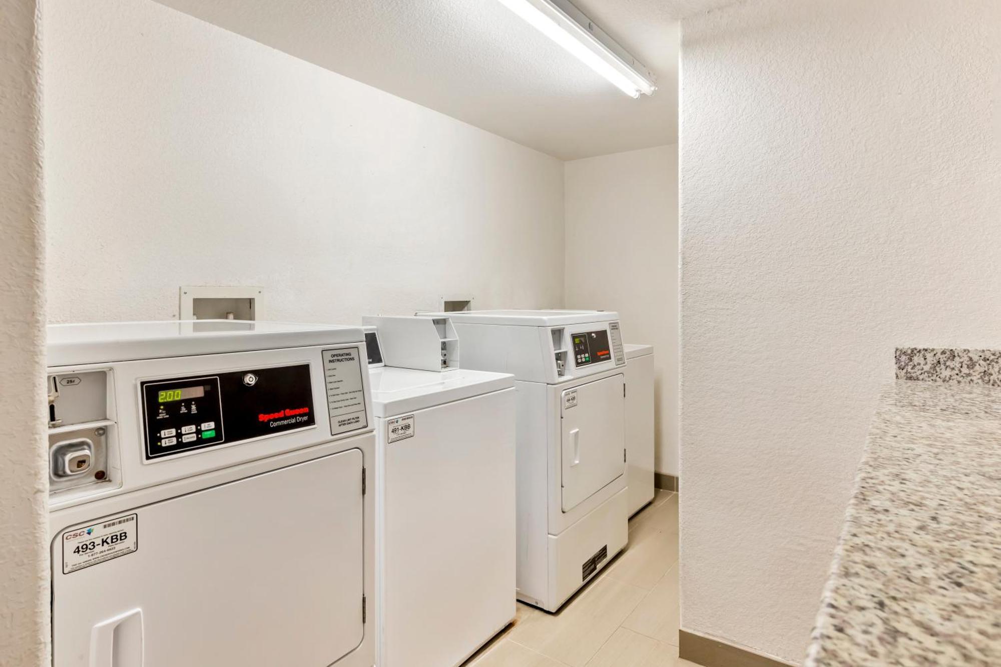 Comfort Inn & Suites Chesapeake - Portsmouth Extérieur photo