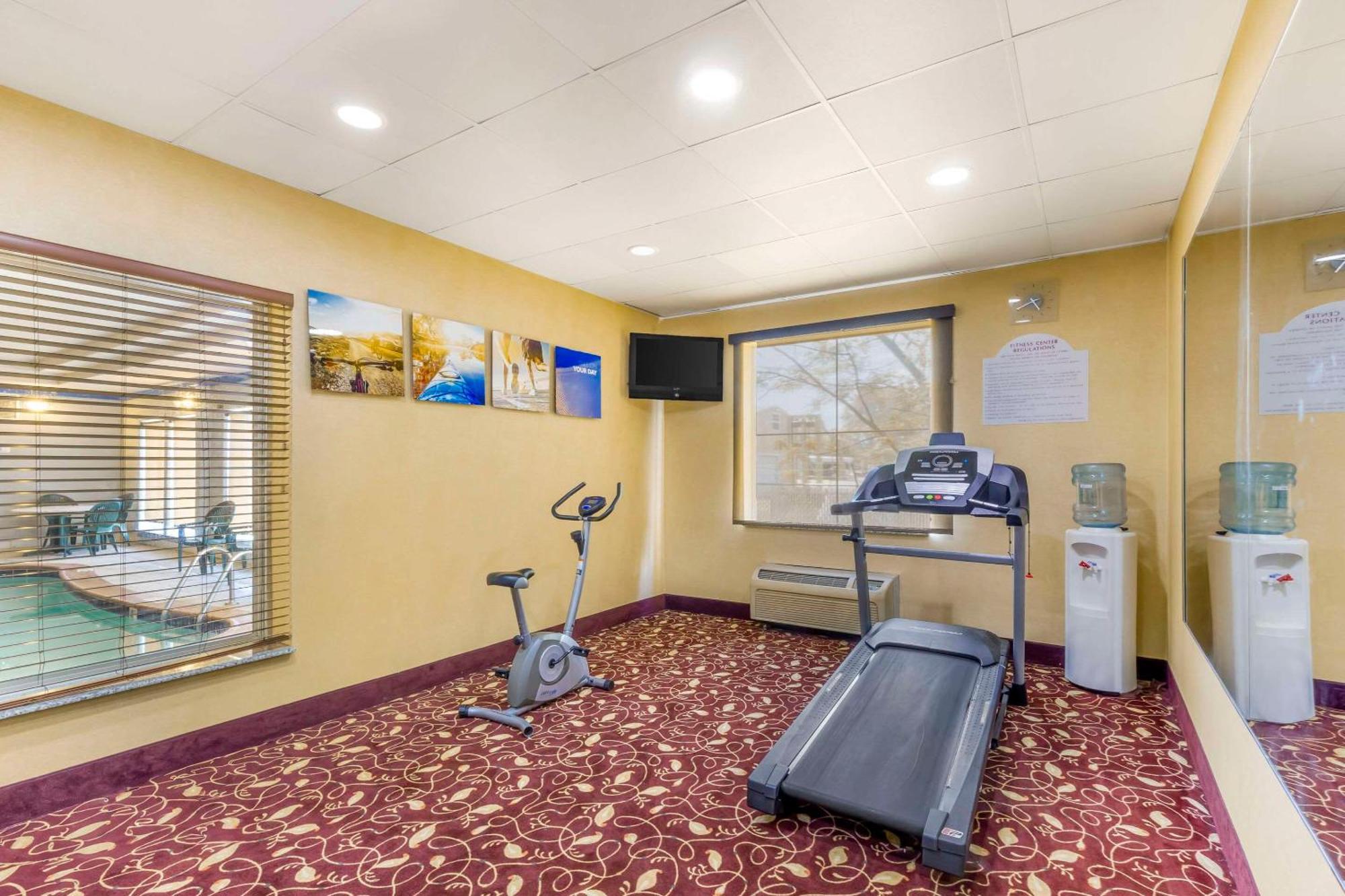 Comfort Inn & Suites Chesapeake - Portsmouth Extérieur photo
