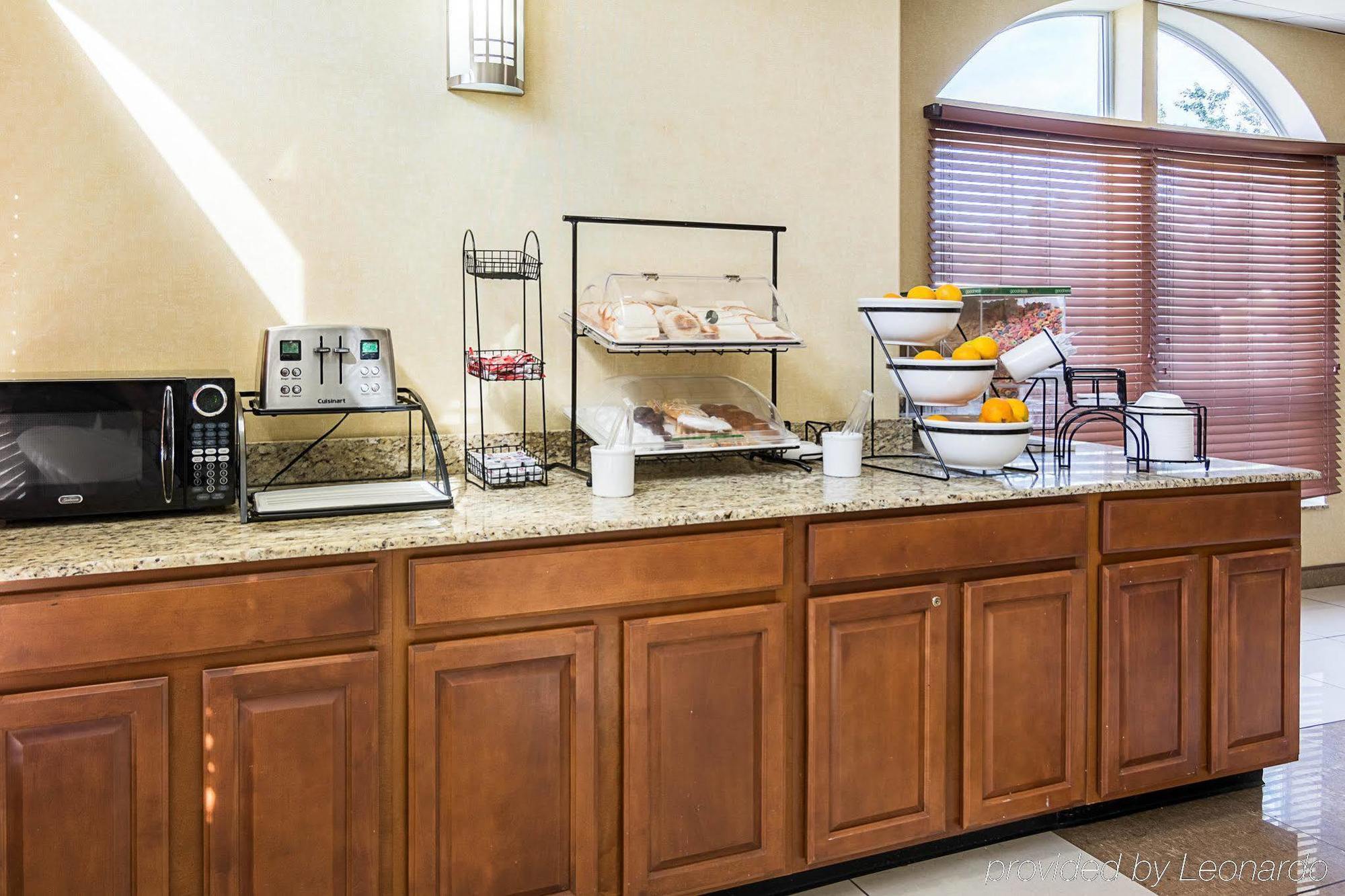 Comfort Inn & Suites Chesapeake - Portsmouth Extérieur photo