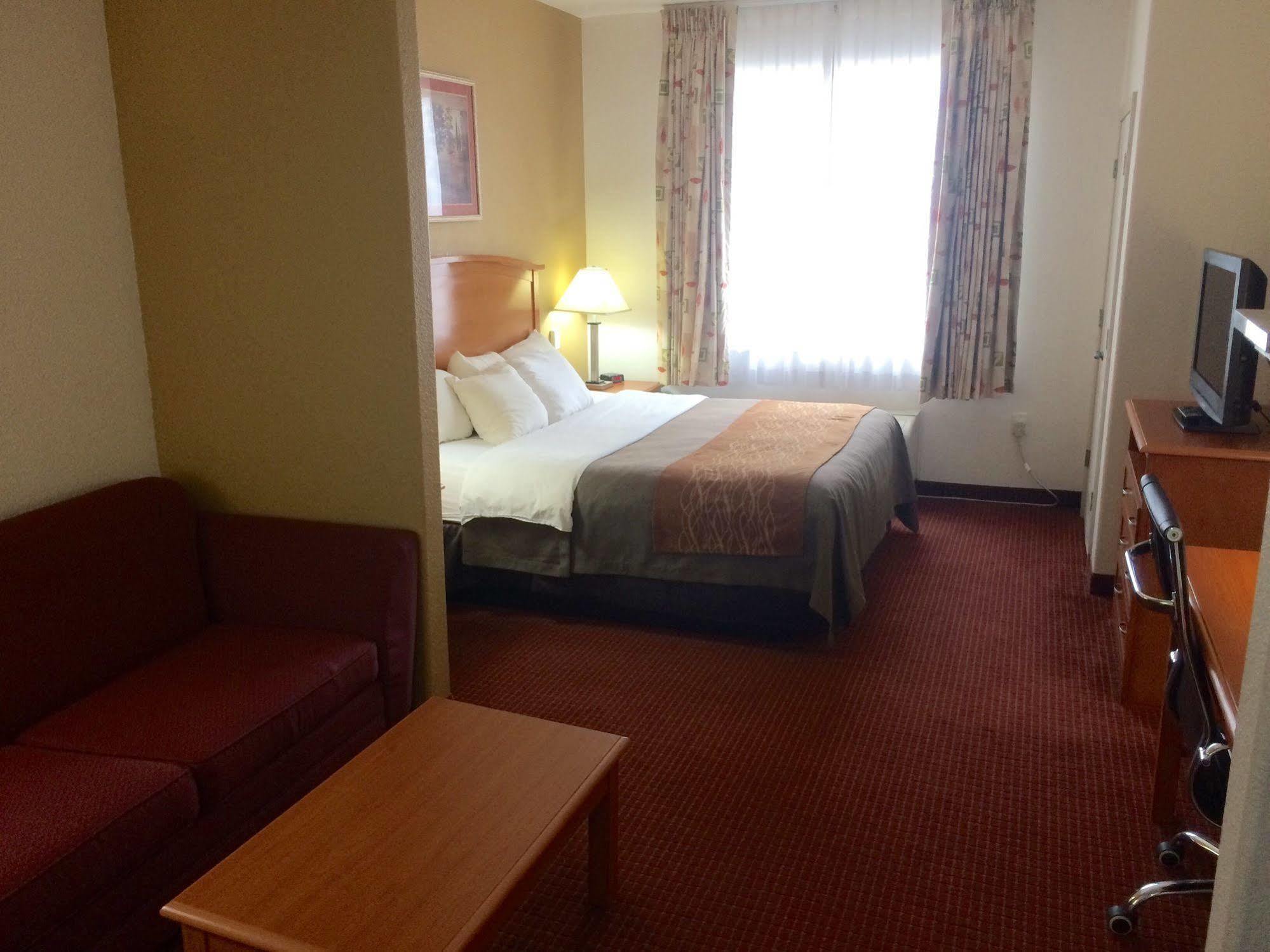 Comfort Inn & Suites Chesapeake - Portsmouth Extérieur photo